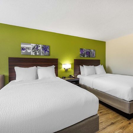 Sleep Inn & Suites Salina I-135 Exteriér fotografie