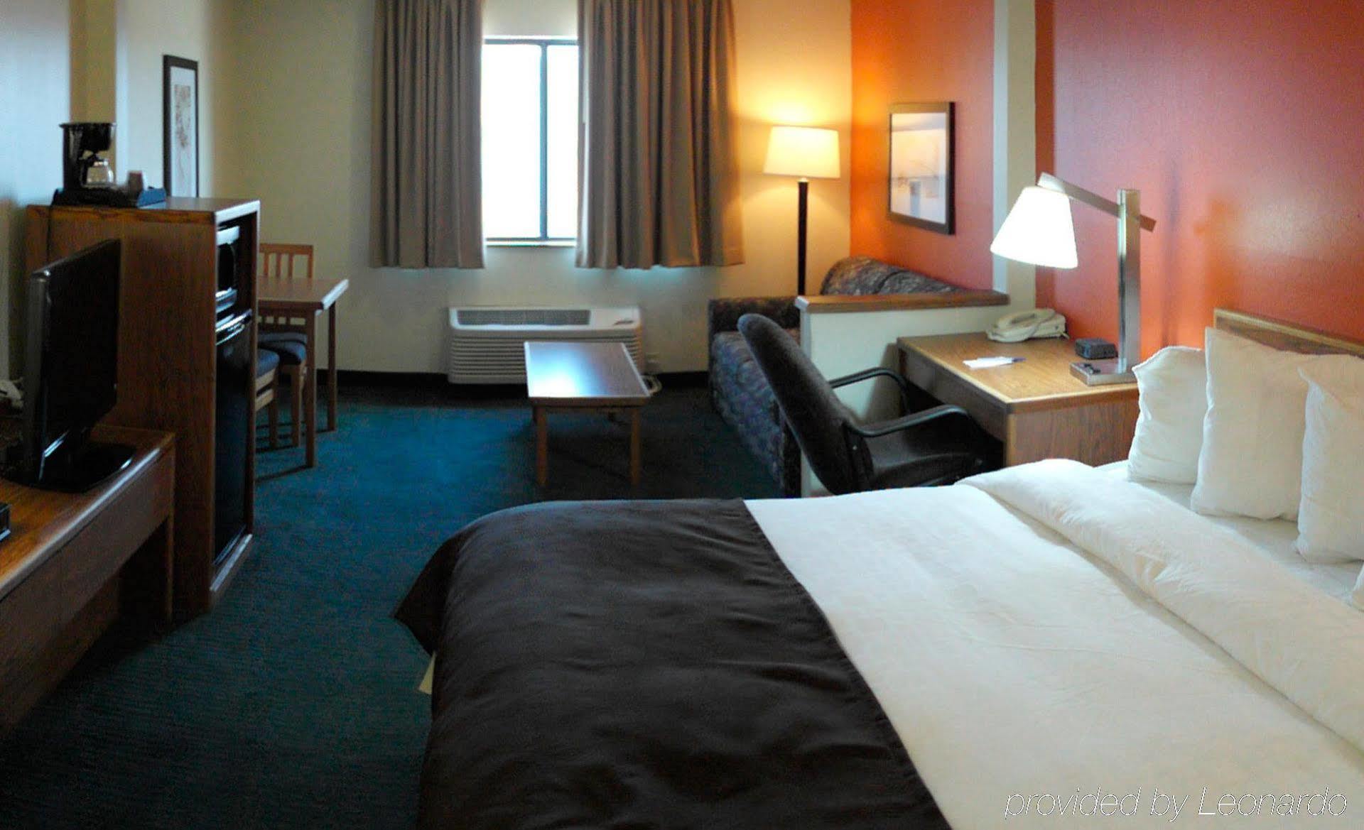 Sleep Inn & Suites Salina I-135 Exteriér fotografie