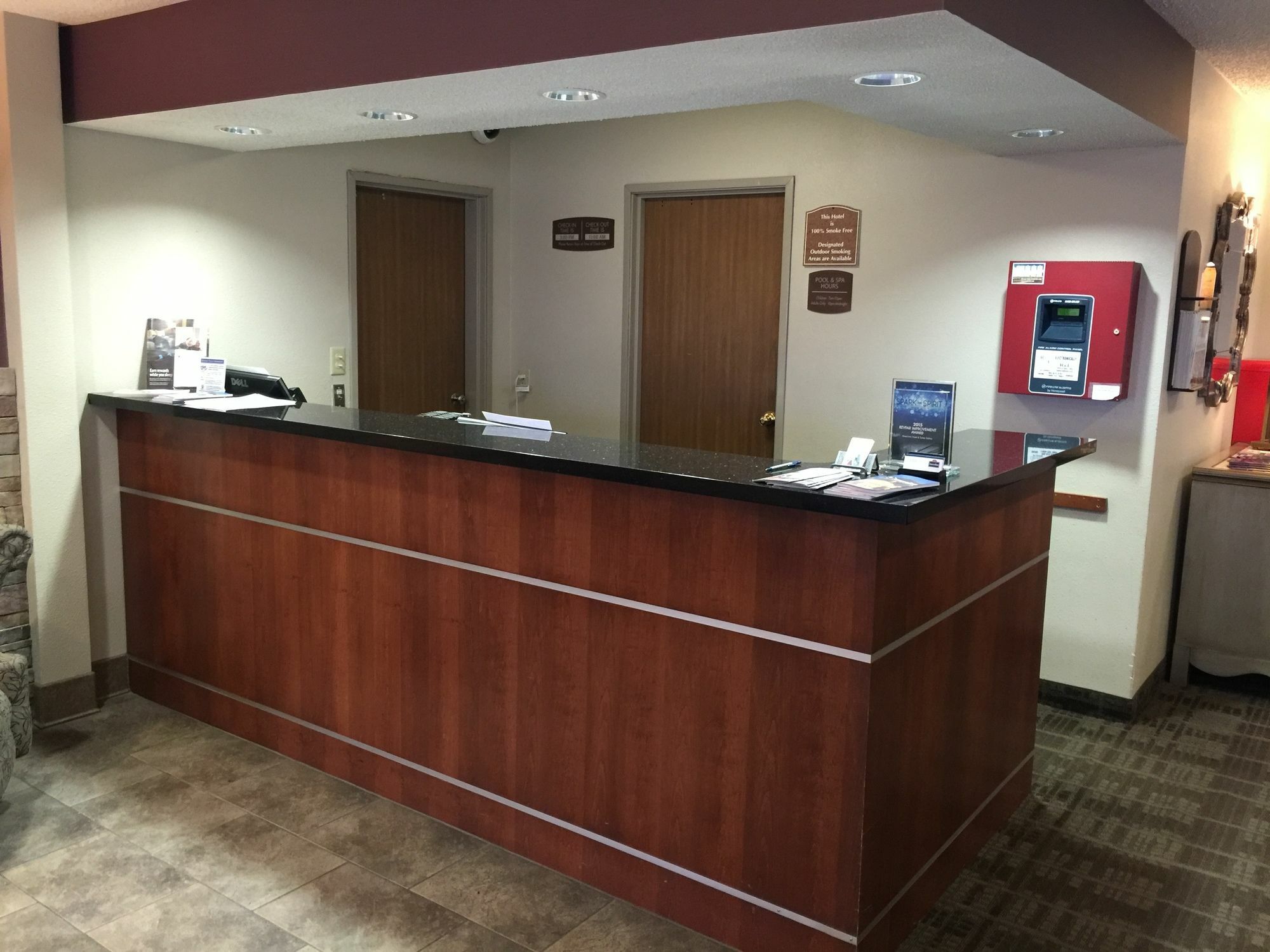 Sleep Inn & Suites Salina I-135 Exteriér fotografie